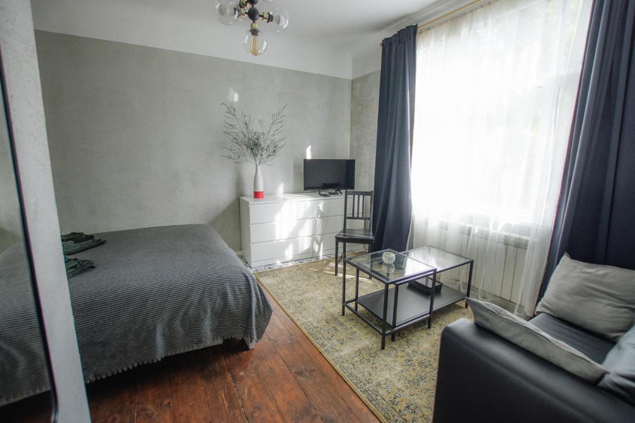 "Quiet Center" Apartment, Close To Train Station ทูคุมส์ ภายนอก รูปภาพ